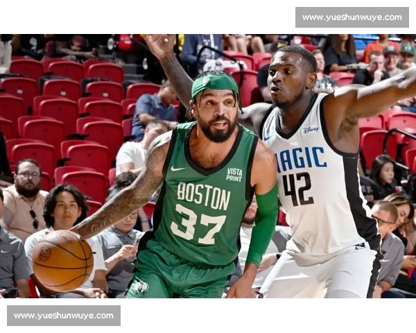 夏季联赛精彩回顾：球员表现抢眼 赛场激情四溢