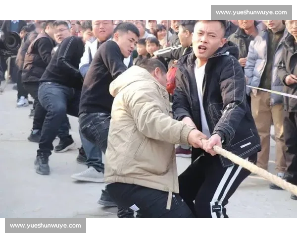 凝心聚力激情对决全民参与拔河比赛火热来袭展现团队精神与拼搏风采